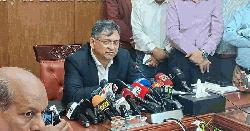 পুলিশের জন্য ঐতিহ্যবাহী একটা পোশাকের ব্যবস্থা করছি: স্বরাষ্ট্রমন্ত্রী 