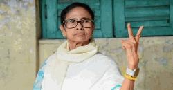 ক্ষমতা ছাড়তে নারাজ মমতা, বললেন, ‘বিজেপি-ইসিআই ১০০ আসন লুট করেছে’
