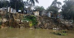 ধনু নদীর ভাঙন অব্যাহত, বিলীন হচ্ছে বসতবাড়ি ও ফসলি জমি