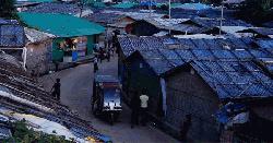 দুর্বৃত্তদের গুলিতে রোহিঙ্গা নেতা নিহত, গুলিবিদ্ধ ২
