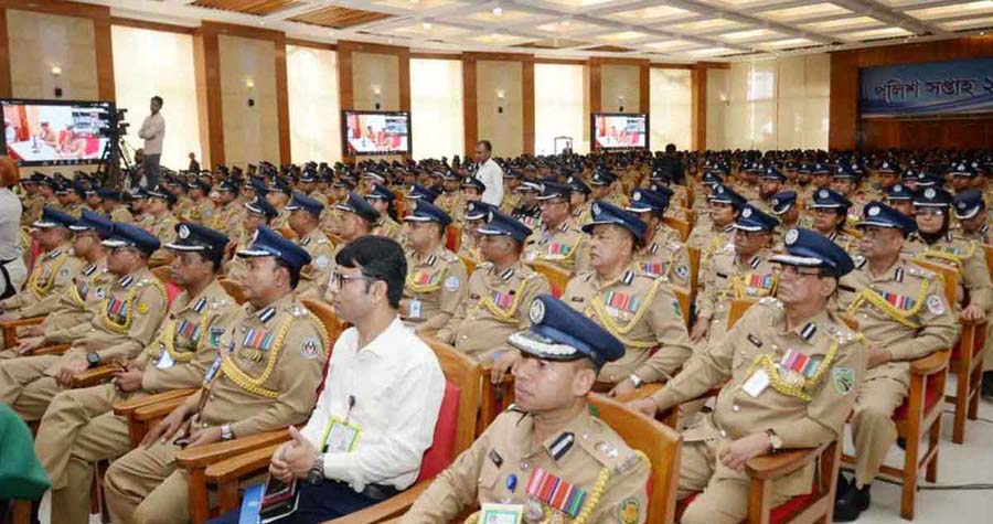 পুলিশকে ওভারটাইম ভাতা দেওয়ার বিষয়ে ভাবছে সরকার 