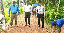 ফুলবাড়ীয়ায় কাবিটা ও টিআর প্রকল্পের উন্নয়ন কাজ পরিদর্শন