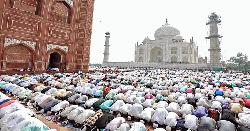 ভারতে ঈদগাহে নামাজের অনুমতি পাওয়া যাচ্ছে না, আতঙ্কে মুসলিমরা