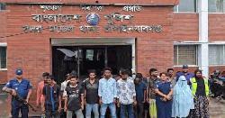 চাঁপাইনবাবগঞ্জে পুলিশের বিশেষ অভিযানে ২১ মাদক ব্যবসায়ী গ্রেপ্তার