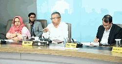 ব্যাংক খাতে সংস্কার ও সুশাসন প্রতিষ্ঠায় বাংলাদেশ ব্যাংক কাজ করছে: গভর্নর