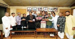 সিনে স্থিরচিত্র গ্রাহক সমিতির সভাপতি পিন্টু সম্পাদক জাকির 