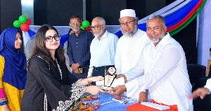 সিরাজগঞ্জে কৃতি শিক্ষার্থীদের সংবর্ধনা ও বৃত্তি প্রদান