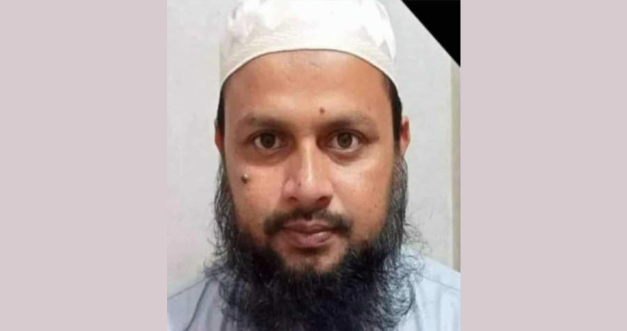 শিক্ষক শরিফুল গাজী।