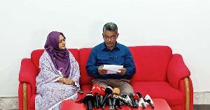 ডাকসু নির্বাচন: দ্বিতীয় দিনে মনোনয়ন ফরম নিলেন ১৩ প্রার্থী